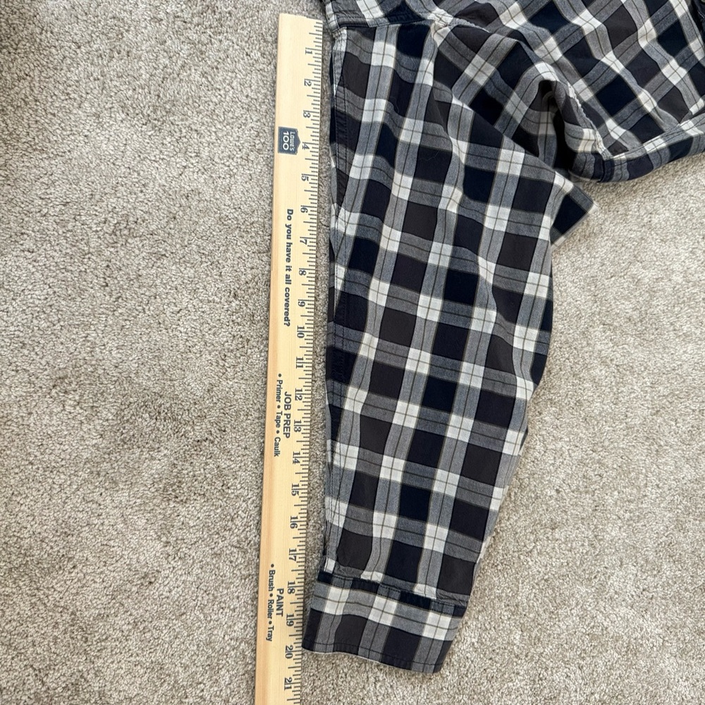 Carhartt Navy and White Plaid Button Down Shirt - Picture 9 of 11